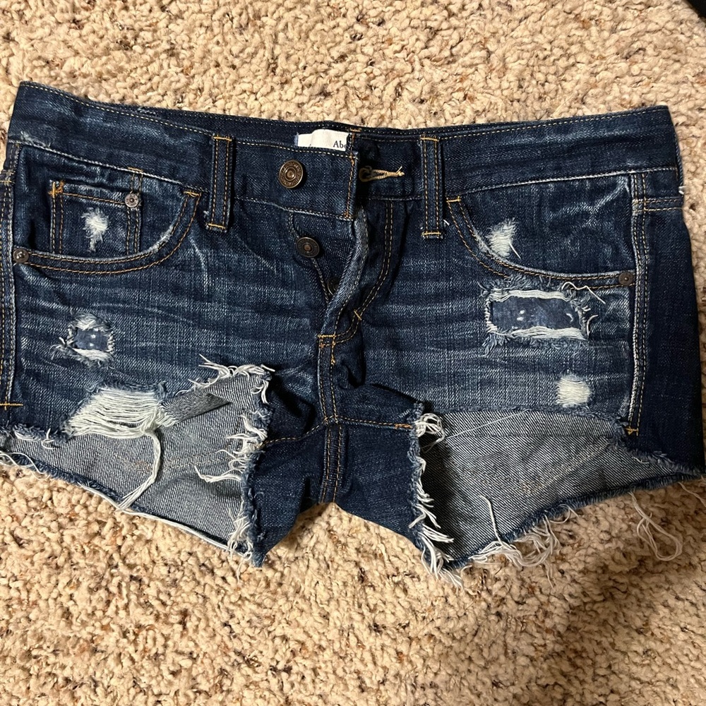 Abercrombie & Fitch Jean Shorts size 25